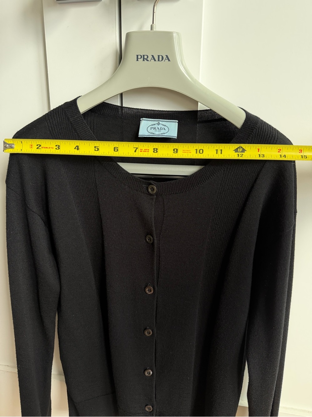 Like new Prada Black wool+silk Cardigan size 38